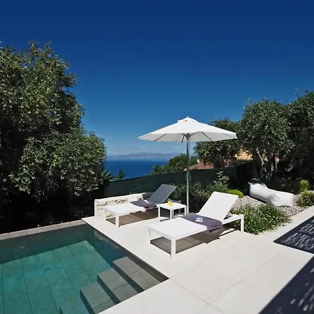 Gaia Villa *