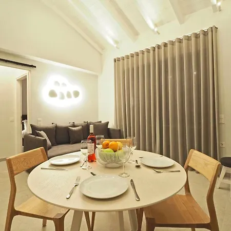 Gaia Villa *